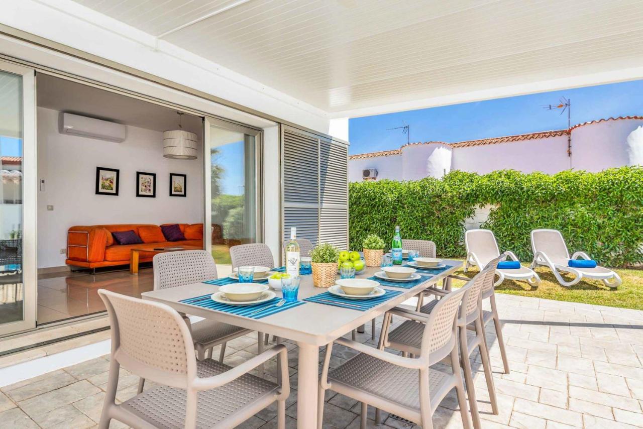 Villa Perez Cala'N Bosch  Extérieur photo