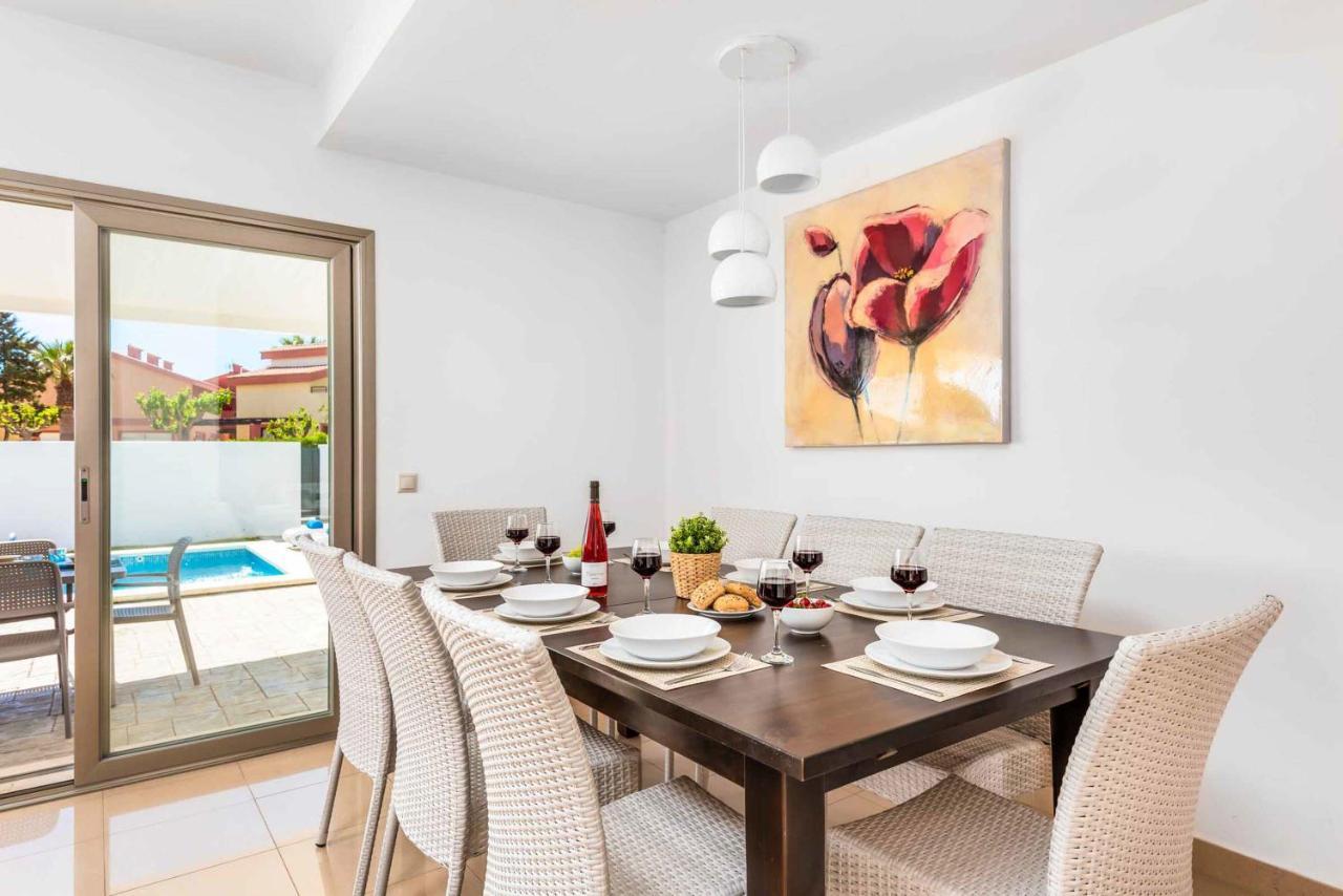 Villa Perez Cala'N Bosch  Extérieur photo